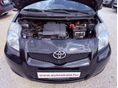 TOYOTA YARIS 2010/8 - 11