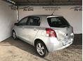 TOYOTA YARIS 2011/12 - 6