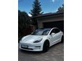 TESLA MODEL 3 2019/5 - 8