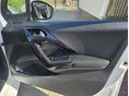 PEUGEOT 208 2015/5 - 6