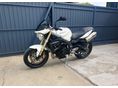 TRIUMPH STREET TRIPLE 675 