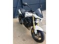 TRIUMPH STREET TRIPLE 675 2009/3 - 12