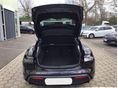 PORSCHE TAYCAN 2022/11 - 12
