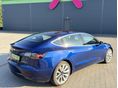 TESLA MODEL 3 2020/4 - 5