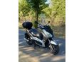 YAMAHA X-MAX 250 