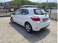 TOYOTA AURIS 2012/10 - 4