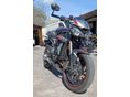 TRIUMPH STREET TRIPLE 2022/2 - 3
