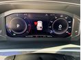 VOLKSWAGEN TIGUAN 2019/1 - 8