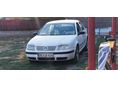 VOLKSWAGEN BORA 1.6 Trendline