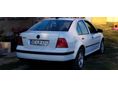 VOLKSWAGEN BORA 2002/6 - 3