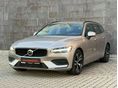 VOLVO V60 2.0 [B4] MHEV Core DCT KITŰNŐ ÁLLAPOTBAN!