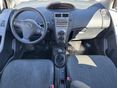 TOYOTA YARIS 2010/8 - 5