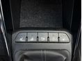 KIA STONIC 2018/10 - 12