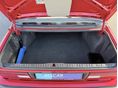 BMW 318 1990/10 - 11