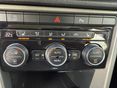 VOLKSWAGEN T-ROC 2020/6 - 11