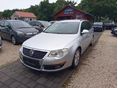 VOLKSWAGEN PASSAT VI Variant 2.0 CR TDI Trendline DSG