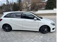 MERCEDES-BENZ B 200 2016/6 - 5