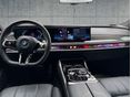 BMW 750 2024/12 - 7