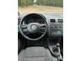 VOLKSWAGEN TOURAN 2004/5 - 8