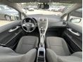 TOYOTA AURIS 2007/11 - 9