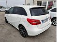 MERCEDES-BENZ B 180 2013/5 - 2