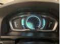 VOLVO V60 2015/1 - 5