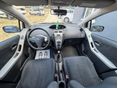 TOYOTA YARIS 2007/12 - 9