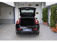 VOLVO V40 2018/10 - 8