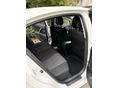 TOYOTA AVENSIS 2013 - 9