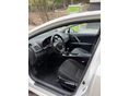 TOYOTA AVENSIS 2013 - 12