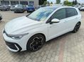 VOLKSWAGEN GOLF 1.5 eTSI R-Line MAX DSG Magyarországi forgalomba helyezett. '0' km-s új autó