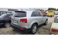 KIA SORENTO 2010 - 5