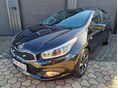 KIA CEE'D 1.6 CRDi HP EX SZÉP ÉBENFEKETE.HAZAI.FRISS NAGYSZERVIZ VEZÉRLÉSSEL.KLÍMA.RADAR.LAKKPOLÍR ALUFE