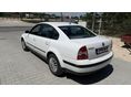 VOLKSWAGEN PASSAT 2001/11 - 5