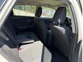 TOYOTA AURIS 2017/12 - 9