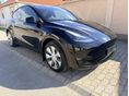 TESLA MODEL Y Long Range AWD (Automata) Téli Nyári felnivel. vonóhorog. kevés km!