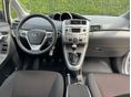 TOYOTA VERSO 2011/2 - 9