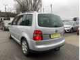 VOLKSWAGEN TOURAN 2004/3 - 6