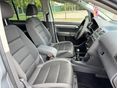 VOLKSWAGEN TOURAN 2008/3 - 10