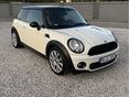 MINI COOPER 2 garnitúra alufelni. 9HZ motor. Carplay/Android Auto