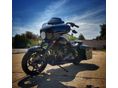 HARLEY-DAVIDSON STREET GLIDE 2021/1 - 5