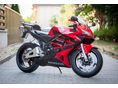 HONDA CBR 600 RR 