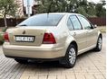 VOLKSWAGEN BORA 2003/7 - 5