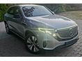 MERCEDES-BENZ EQC 400 4Matic SE Gyári Mercedes garancia! Festésmentes külső kopásmentes belső kitűnő megkímélt