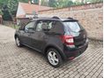 DACIA SANDERO 2015/4 - 6