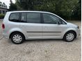 VOLKSWAGEN TOURAN 2011 - 3
