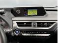 LEXUS UX 2022/8 - 19