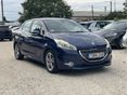PEUGEOT 208 1.6 VTi Allure vonóhorog panorámatető téli alufelni garnitúra