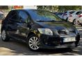 TOYOTA AURIS 2007/12 - 9