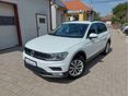 VOLKSWAGEN TIGUAN 1.4 TSi BMT Comfortline SZERVIZKÖNYV. 90.000 KM. 1.TULAJ. ADAPTÍV TEMPOMAT. PARKRADAR. SÁVTARTÓ